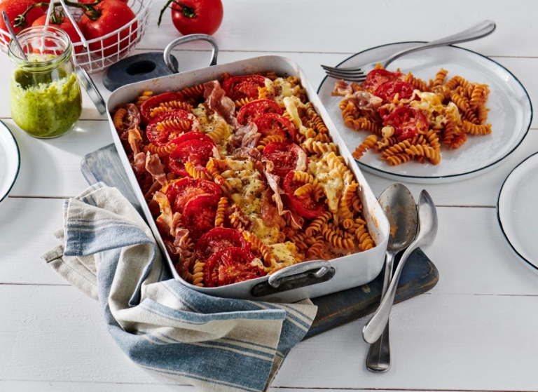 Tomate-Mozzarella-Gratin mit Parmaschinken – 3 GLOCKEN